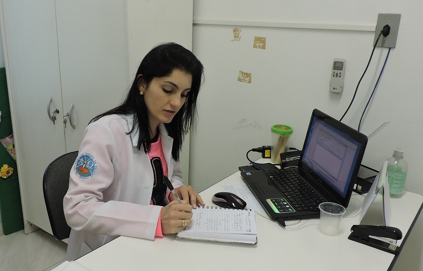 Resultado de imagem para nutricionista trabalhando