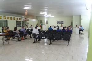 Câmara de Vereadores de machadinho realiza transmissão de sessão ao vivo via internet