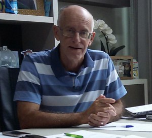 Fico feliz pela superação da barreira partidária no nosso município, afirma prefeito Hamilton