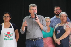 Confraternização do grupo de idosos foi realizada nesta quinta