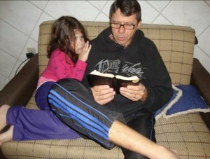 ana e natalino lendo