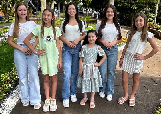 WhatsApp-Image-2024-12-18-at-15.09.53-3-1-scaled