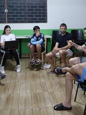 reunião-volei