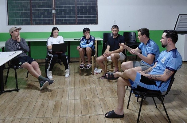 reunião-volei